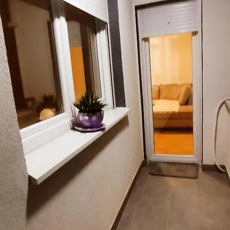 Apartment Mdm